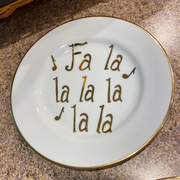 4 Christmas Song Assorted Plates 10 Strawberry Street Holiday - Picture 6 of 16